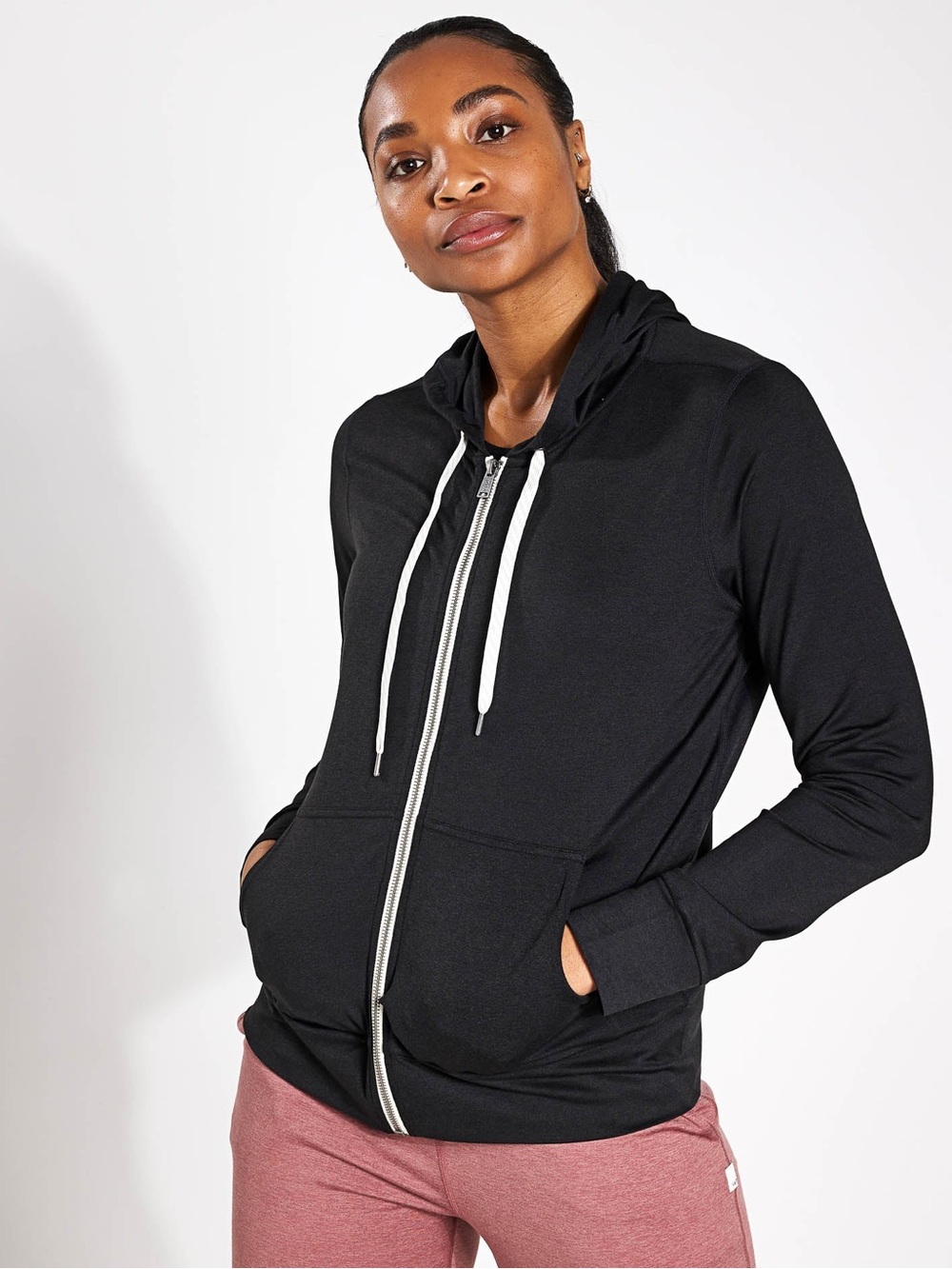 Vuori Halo Performance Hoodie in Black Size M